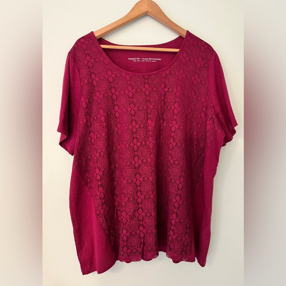 Purple cotton blend short sleeve t shirt with floral lace overlay round neck